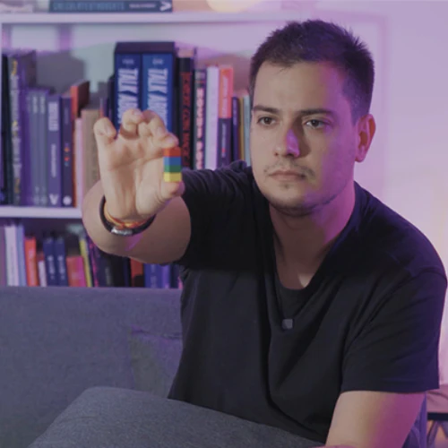 Thumb 4