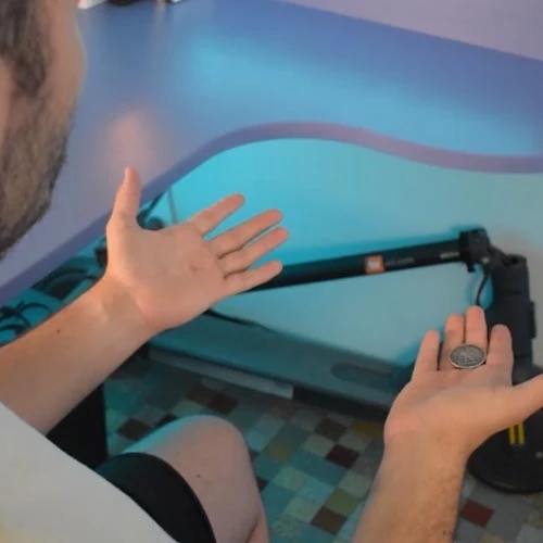 Thumb 2